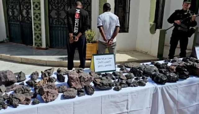 الدرك الوطني يحجز أكثر من 300 كلغ من الأحجار النيزكية بتيميمون
