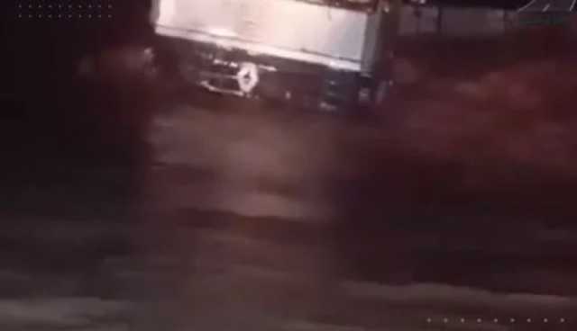 المسيلة.. الطريق الولائي رقم 3 مغلق بسبب ارتفاع منسوب المياه