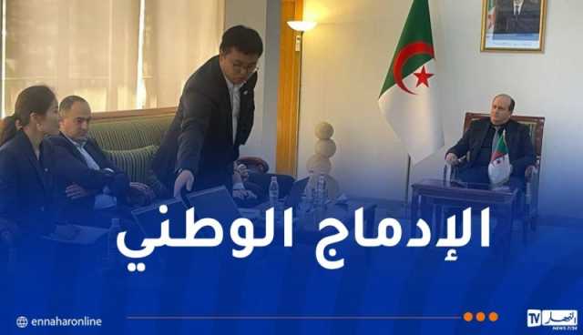 شراكة جزائرية صينية لصناعة اللوحات الشمسية محليا