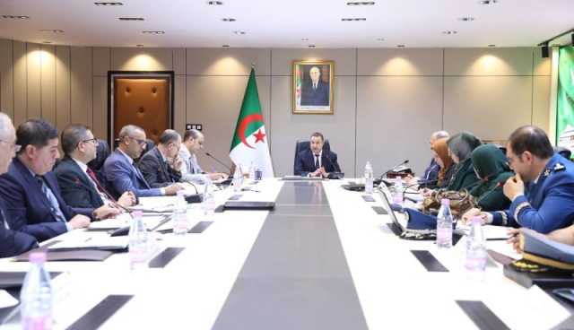 وزير النقل يترأس اجتماعًا تنسيقيًا هامًا حول عمليات الاستيراد والتصدير