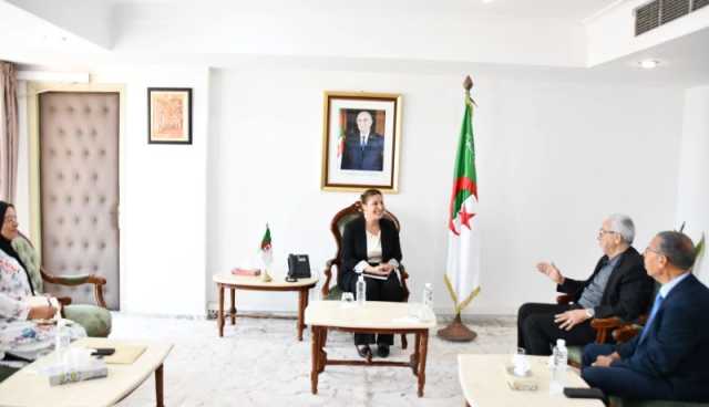 وزيرة البيئة تستقبل وفدًا عن جمعية المنتجين الجزائريين للمشروبات