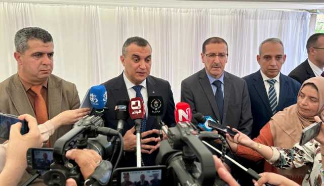 زروقي: تعزيز التغطية بشبكتي الهاتف النقال والإنترنت على مستوى كل شواطئ الوطن