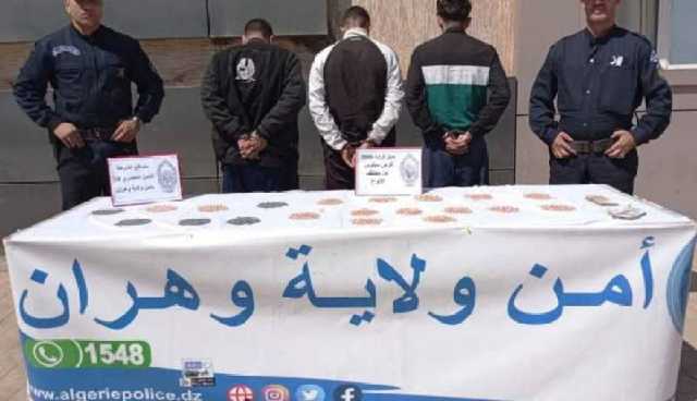 حجز 2000 قرص مهلوس وتوقيف 3 تجار مهلوسات بوهران
