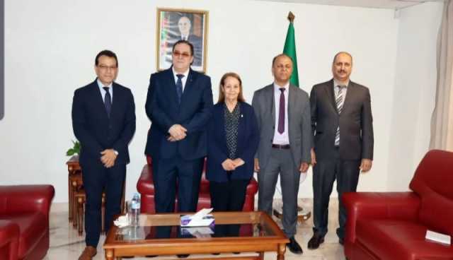وزير الاتصال يستقبل وفدًا من الأكاديمية الجزائرية للعلوم والتكنولوجيات