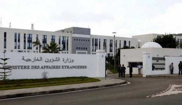 إنهاء مهام عدد السفراء