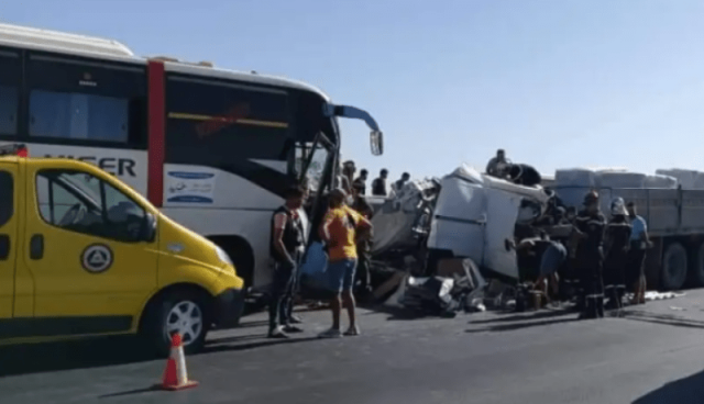 حادث وهران.. ارتفاع الحصيلة إلى 25 جريحا