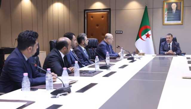 الجزائر وعُمان تتفقان على خارطة طريق للتعاون في النقل البحري