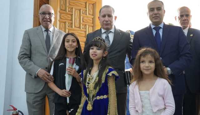بالصور.. صادي يحل بقسنطينة لمعاينة الخضر في مواجهة رواندا