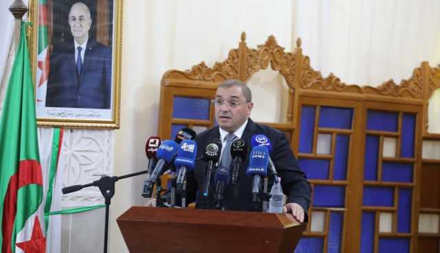 وزير العدل يكرّم المحبوسين المتفوقين في الباك والبيام 