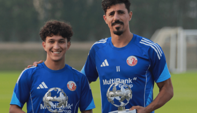 بونجاح يستلم جائزة التشكيل المثالي في الشمال القطري