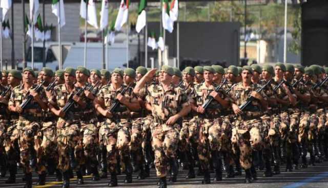 مرسوم رئاسي يحدد ترتيب الأوسمة العسكرية والمدنية