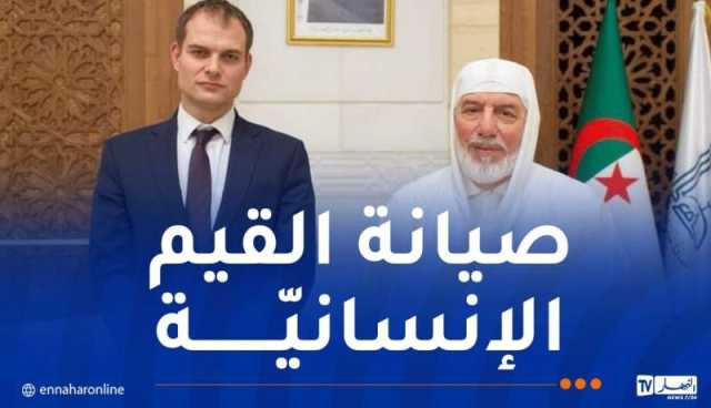الشّيخ القاسمي: قيم الديمقراطيّة في بريطانيا ومبادئها موجودة في المنظومة الإسلاميّة