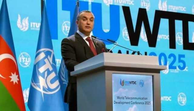 زروقي يستعرض بباكو تجربة الجزائر في التحوّل الرقمي