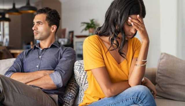 بعد أن أحببته صار يتهرب وخلف وعده