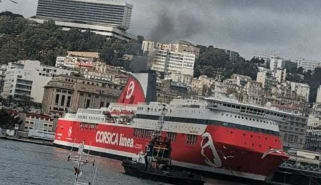 التحفظ على سفينة فرنسية بميناء الجزائر