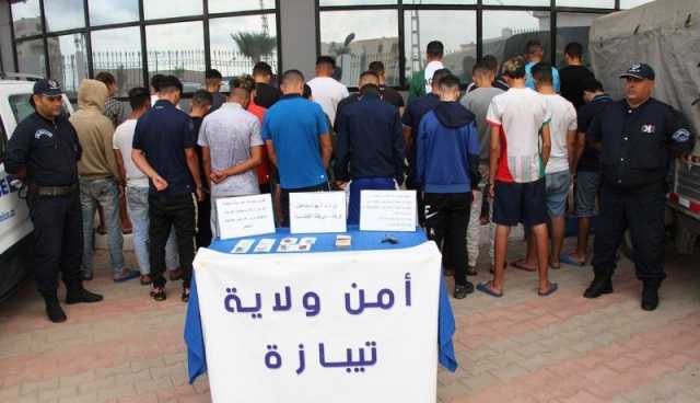شرطة تيبازة تتمكن من تفكيك شبكات اجرامية مختصة في” الحرقة”.. وتوقيف 37 شخصا