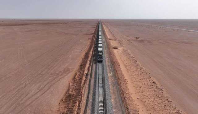 انطلاق خط السكة الحديدية “تندوف–بشار” في جانفي 2026 بيوم احتفالي وطني