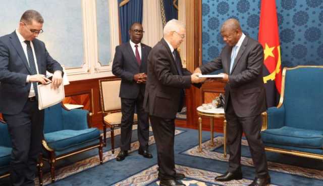 خلال استقباله ناصري.. الرئيس الأنغولي يتسلّم رسالة من الرئيس تبون