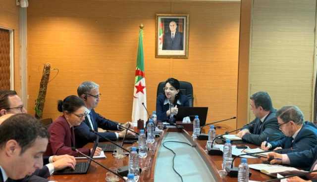 وزيرة التجارة الداخلية تبحث مع بعثة صندوق النقد الدولي تعزيز إصلاحات ضبط السوق الوطنية