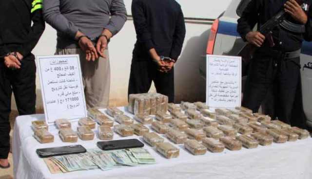 بشار: توقيف 3 أشخاص وحجز أكثر من 8 كلغ “كيف” مخبأة في عجلة إحتياطية