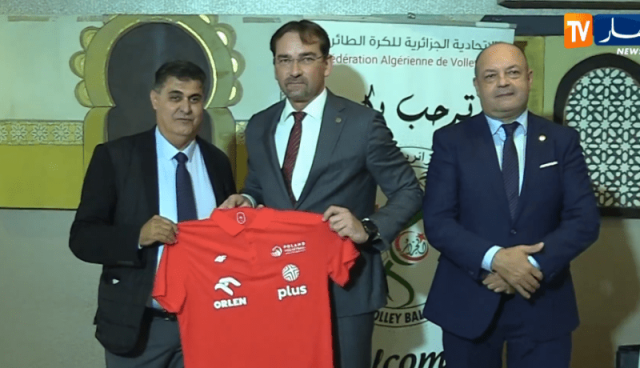 الاتحاد الجزائري لكرة الطائرة يوقع بروتوكول تعاون مع نظيره البولندي