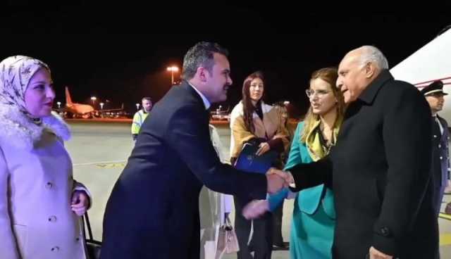 بتكليف من رئيس الجمهورية.. عطاف في اليونان 