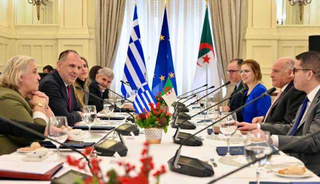 عطّاف يجري مباحثات مع نظيره اليوناني ويؤكد التزام الجزائر كشريك موثوق في مجال الطاقة