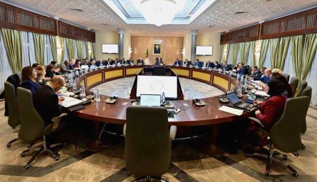 الوزير الأول يترأس اجتماعا للحكومة.. وهذه الملفات التي تم دراستها