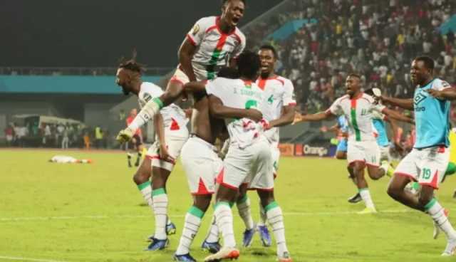 مدرب بوركينافاسو يكشف قائمة لاعبيه المعنيين بكأس أمم إفريقيا 2025