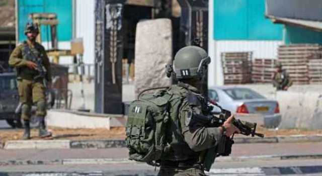 إصابة فلسطينيين خلال مواجهات مع الاحتلال شمال رام الله