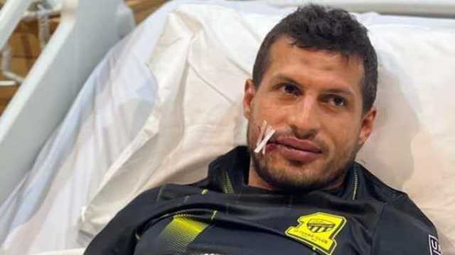 - طارق حامد مطمئنا جمهوره: أنا بخير الحمد لله .. صور