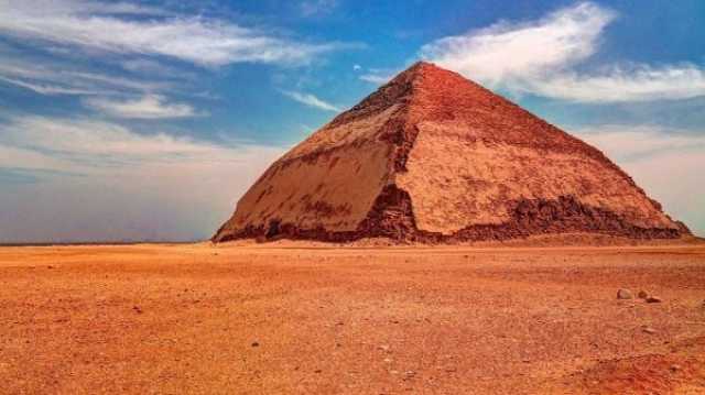 ما حقيقة تساقط أحجار هرم الملك سنفرو؟ لايف ستايل