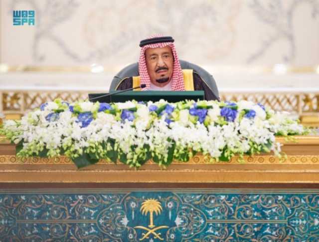 خادم الحرمين يرأس جلسة مجلس الوزراء