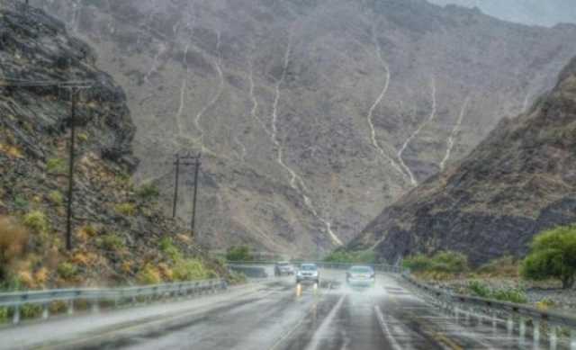 اليوم.. أمطار رعدية وتساقط حبات البرد على المناطق الجبلية
