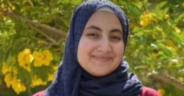 فرح قدرى الثالثة على الثانوية العامة 'الشعبة الأدبية': هدفى الالتحاق بكلية الألسن