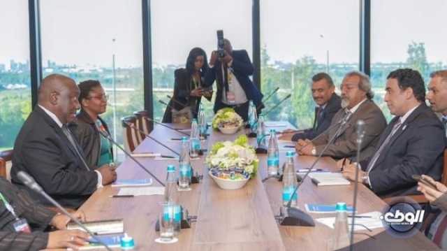 “المنفي” يلتقي رئيس جمهورية جنوب إفريقيا لتناول القضايا الدولية