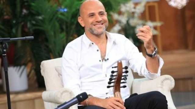 ثقافة وفن عزيز الشافعي يكشف أسرار تعاونه مع كبار نجوم الغناء في 'حبر سري'