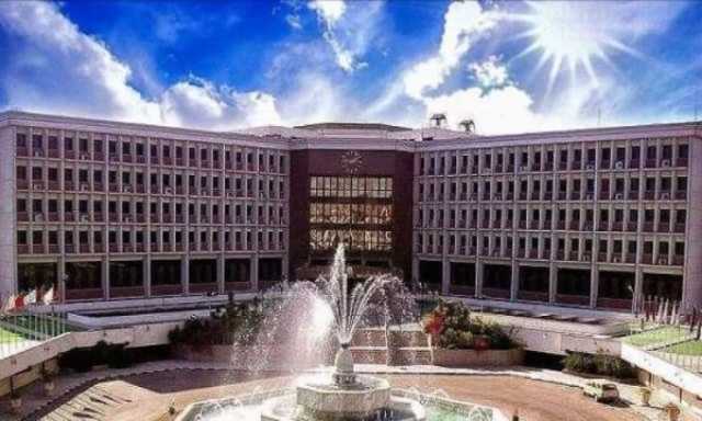 جامعة أسيوط تطلق سلسلة ندوات توعوية تثقيفية للطلاب لتنمية الوعي والولاء