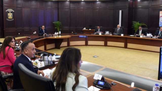 رئيس الوزراء يتابع الموقف التنفيذي للأعمال بالمتحف المصري الكبير وتطوير المنطقة المحيطة