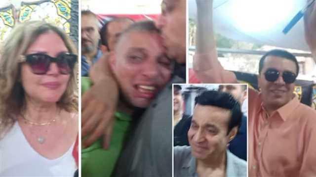 الفن واهله بكاء وزغاريد وهتافات.. أبرز مشاهد احتفال الفائزين في انتخابات المهن الموسيقية (فيديو)