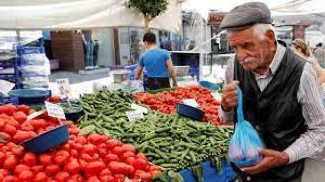 الزمان التركية : كاتب تركي: بلادنا تزداد فقرا وجميعا نتعرض للسرقة