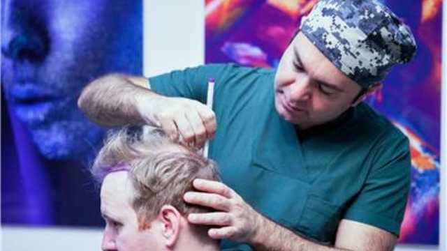 لصقة مبتكرة مستوحاة من نبات الستيفيا تُنعش الآمال بعلاج الصلع الوراثي