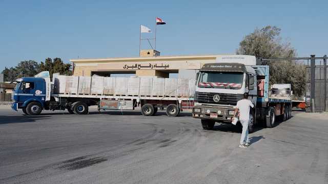 معبر رفح بعد الحرب.. فلسطينيون عالقون بين حلم العبور والتمسك بالأرض