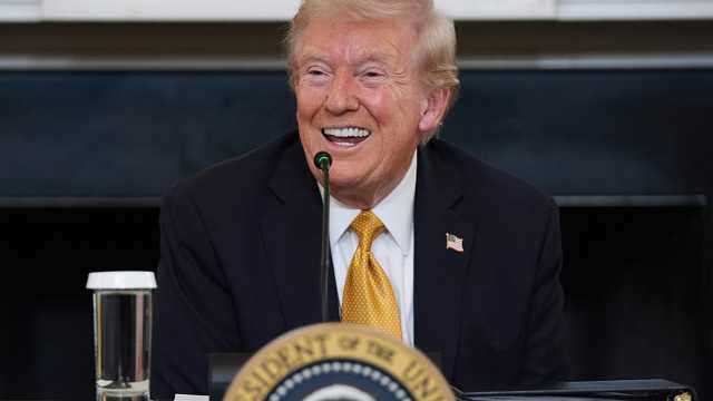 إعلان ريغان يفجّر غضب ترامب.. الرئيس الأميركي يعلن إنهاء المفاوضات التجارية مع كندا