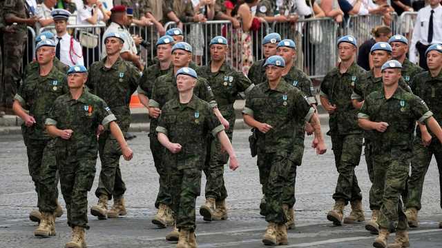 هل تقف فرنسا وراء قرار اليونيفيل إسقاط مسيّرة إسرائيلية في جنوب لبنان؟