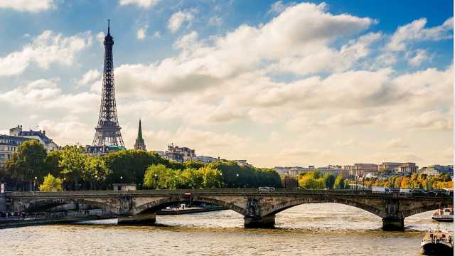 دراسة تدق ناقوس الخطر: واحد من كل ثلاثة طلاب في ضواحي باريس يعاني من انعدام الأمن الغذائي