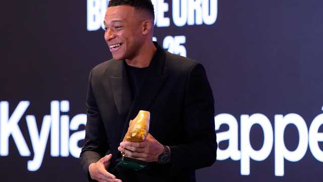 لأول مرة في مسيرته.. مبابي يتوّج بالحذاء الذهبي الأوروبي