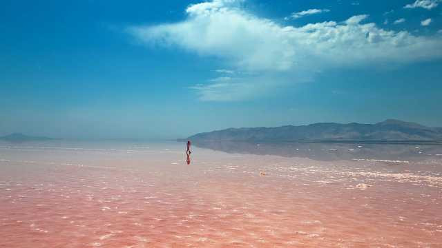 الجفاف يشتد في إيران: طهران تلجأ إلى التقنين وسط تراجع خطير في مخزون المياه