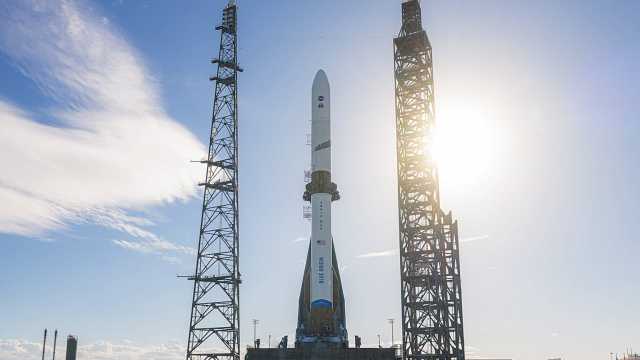 تأجيل الإطلاق 2 لصاروخ نيو غلين بسبب الطقس في اختبار لبلو أوريجين الخاصة ببيزوس