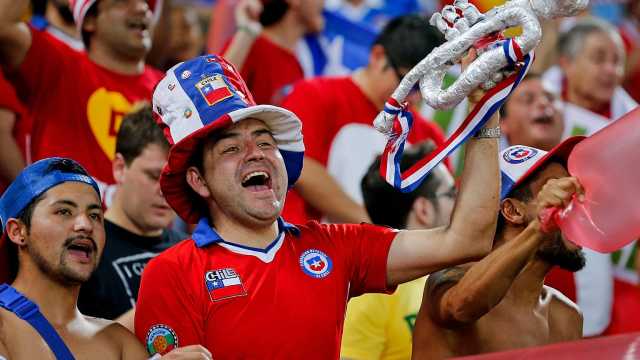 تعشق كرة القدم؟ مشاهدة فريقك المفضل قد تدفع دماغك إلى فرط النشاط وفق دراسة